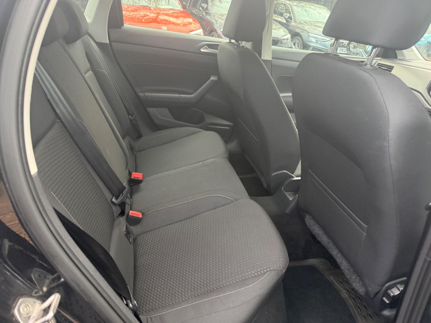 Used Volkswagen Polo 2019 for sale - 76850263: Photo 8