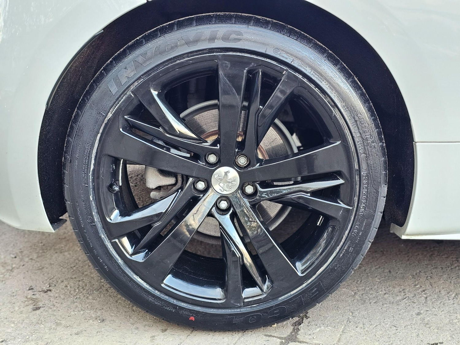 Used Peugeot RCZ 2014 for sale - 76398661: Photo 17