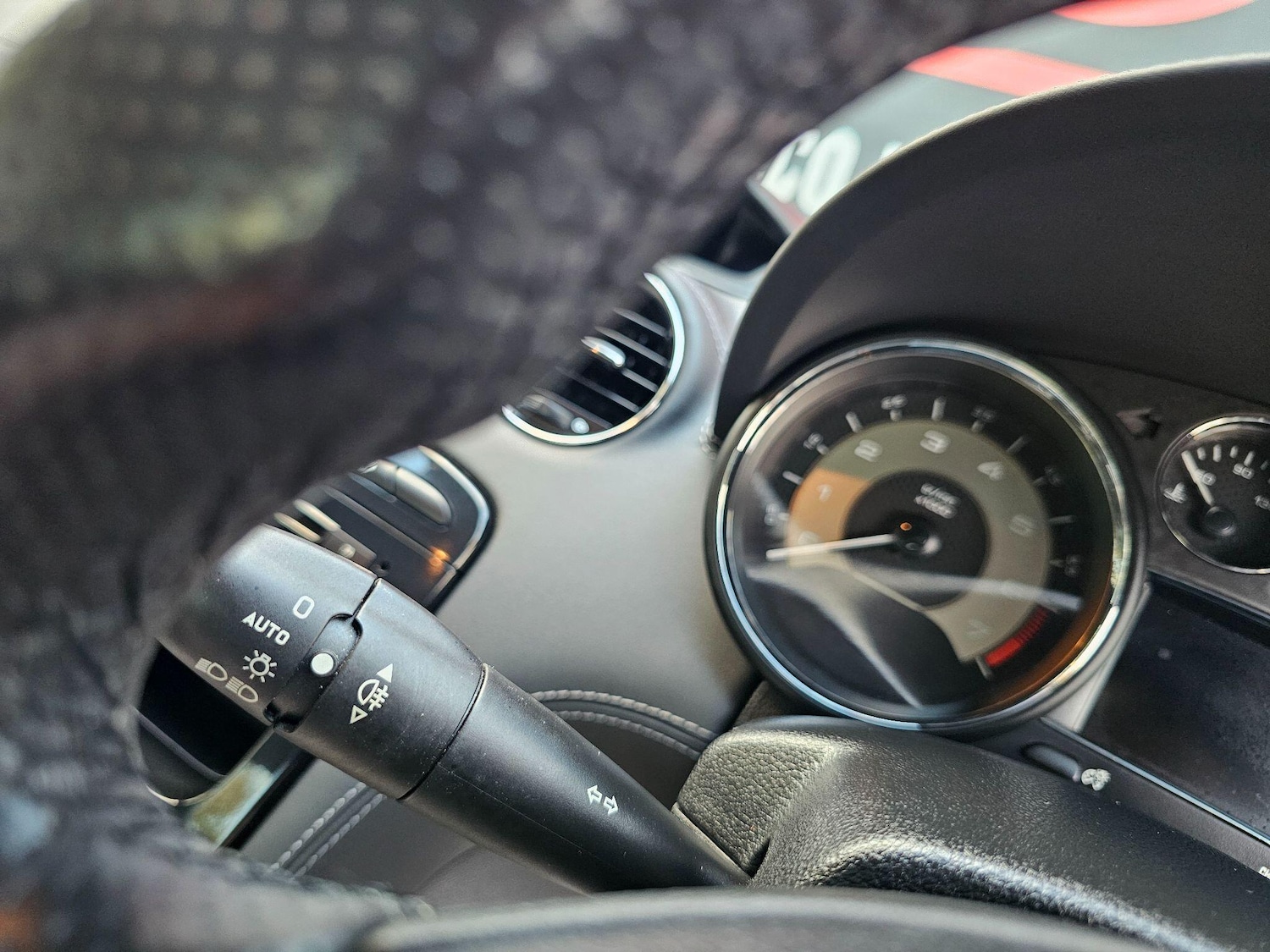 Used Peugeot RCZ 2014 for sale - 76398661: Photo 26