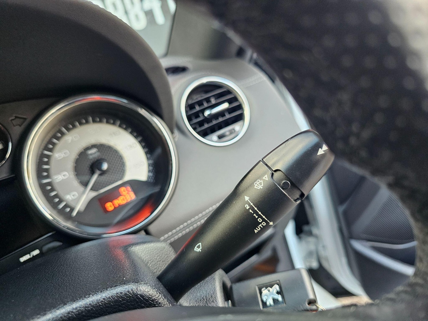 Used Peugeot RCZ 2014 for sale - 76398661: Photo 34