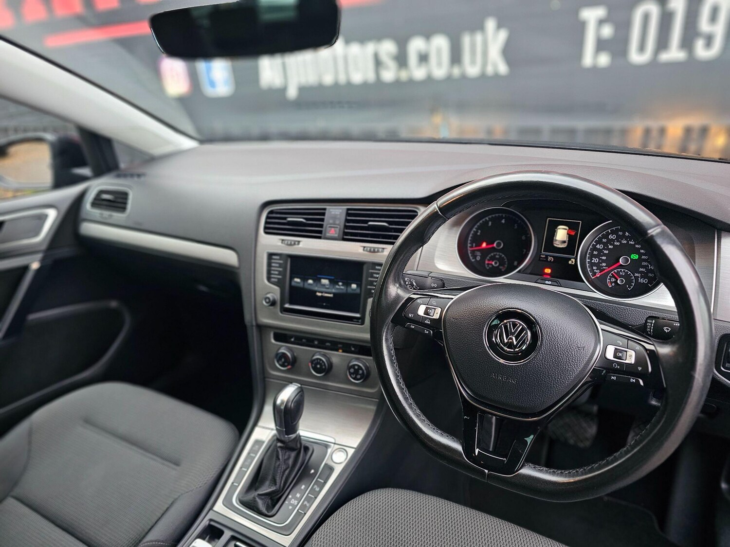 Used Volkswagen Golf 2017 for sale - 76549678: Photo 16