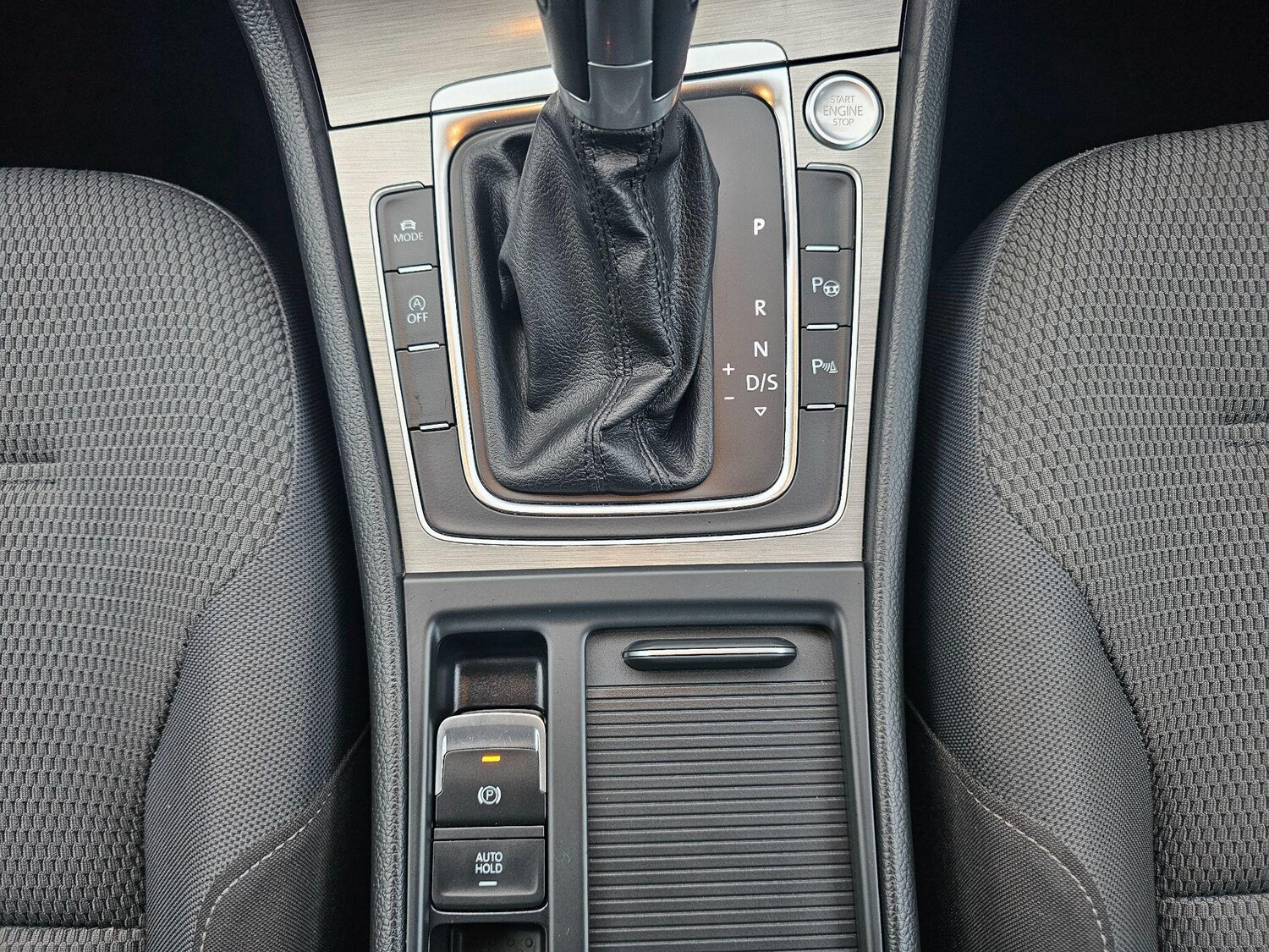 Used Volkswagen Golf 2017 for sale - 76549678: Photo 21