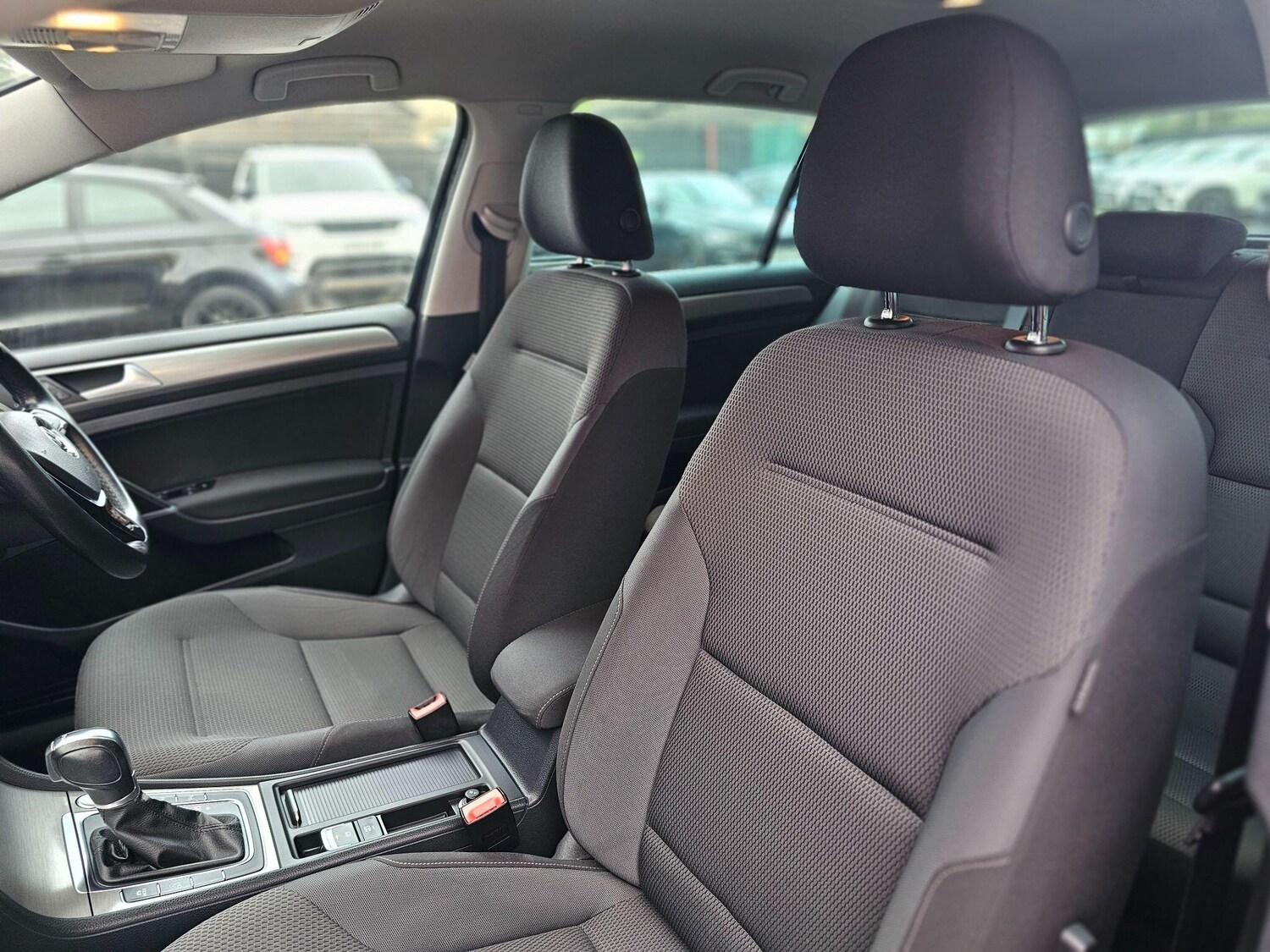 Used Volkswagen Golf 2017 for sale - 76549678: Photo 23