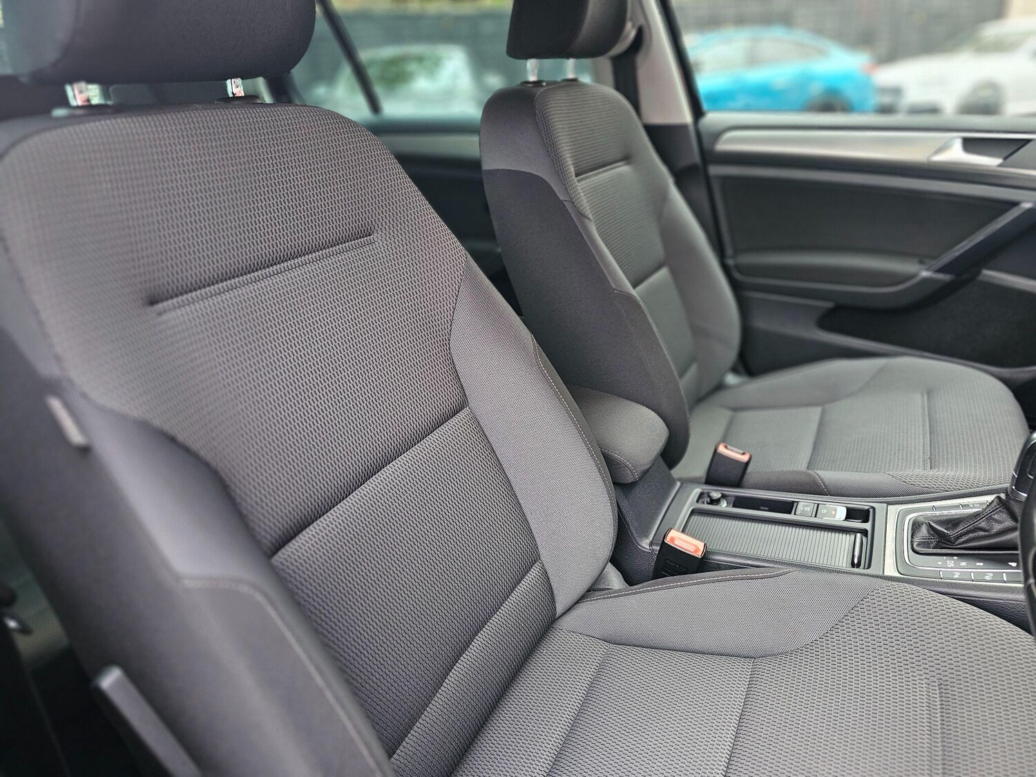 Used Volkswagen Golf 2017 for sale - 76549678: Photo 26