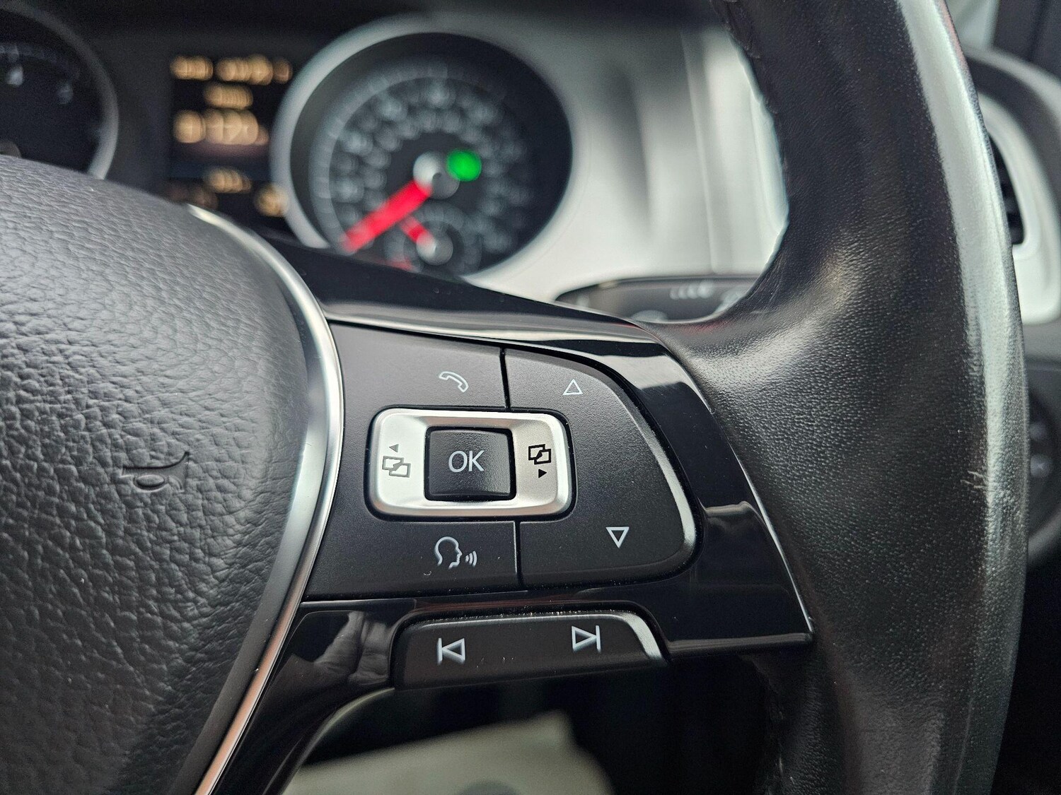 Used Volkswagen Golf 2017 for sale - 76549678: Photo 51