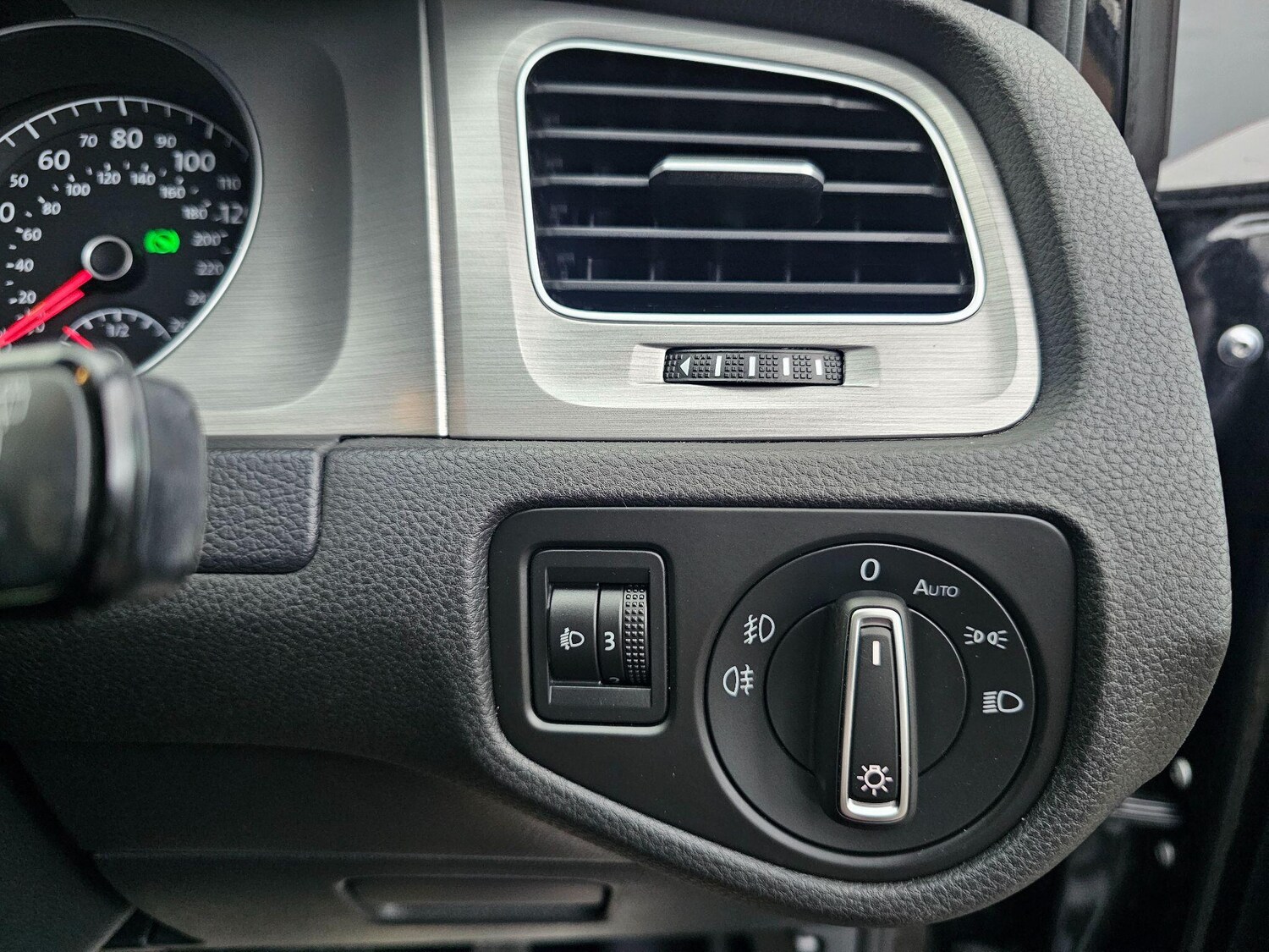 Used Volkswagen Golf 2017 for sale - 76549678: Photo 54