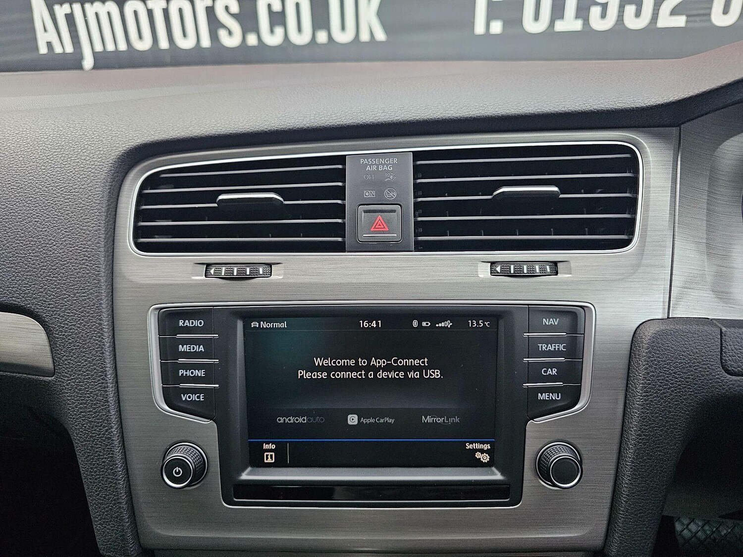 Used Volkswagen Golf 2017 for sale - 76549678: Photo 7