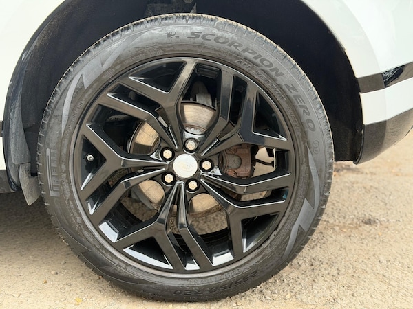Used Land Rover Range Rover Evoque 2019 for sale - 76307864: Photo 50
