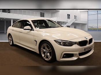 2020 (70) - 420i M Sport 5dr Auto [Professional Media]