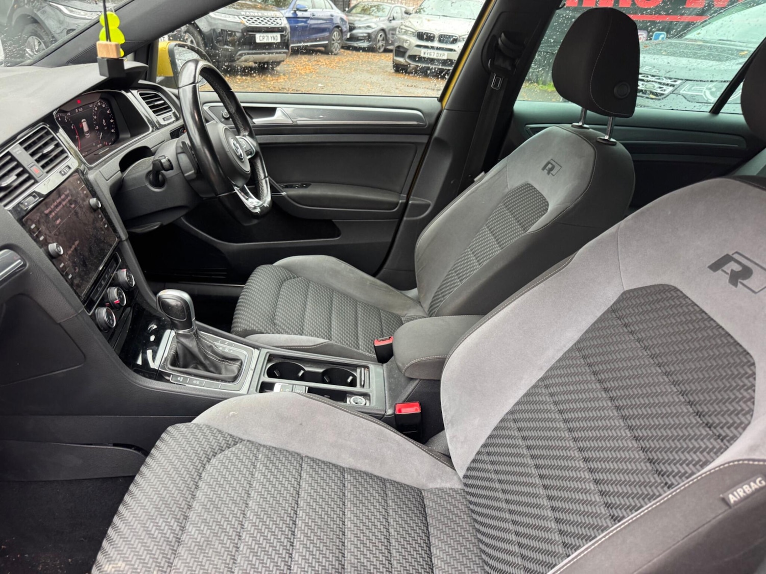 Used Volkswagen Golf 2018 for sale - 76473263: Photo 12