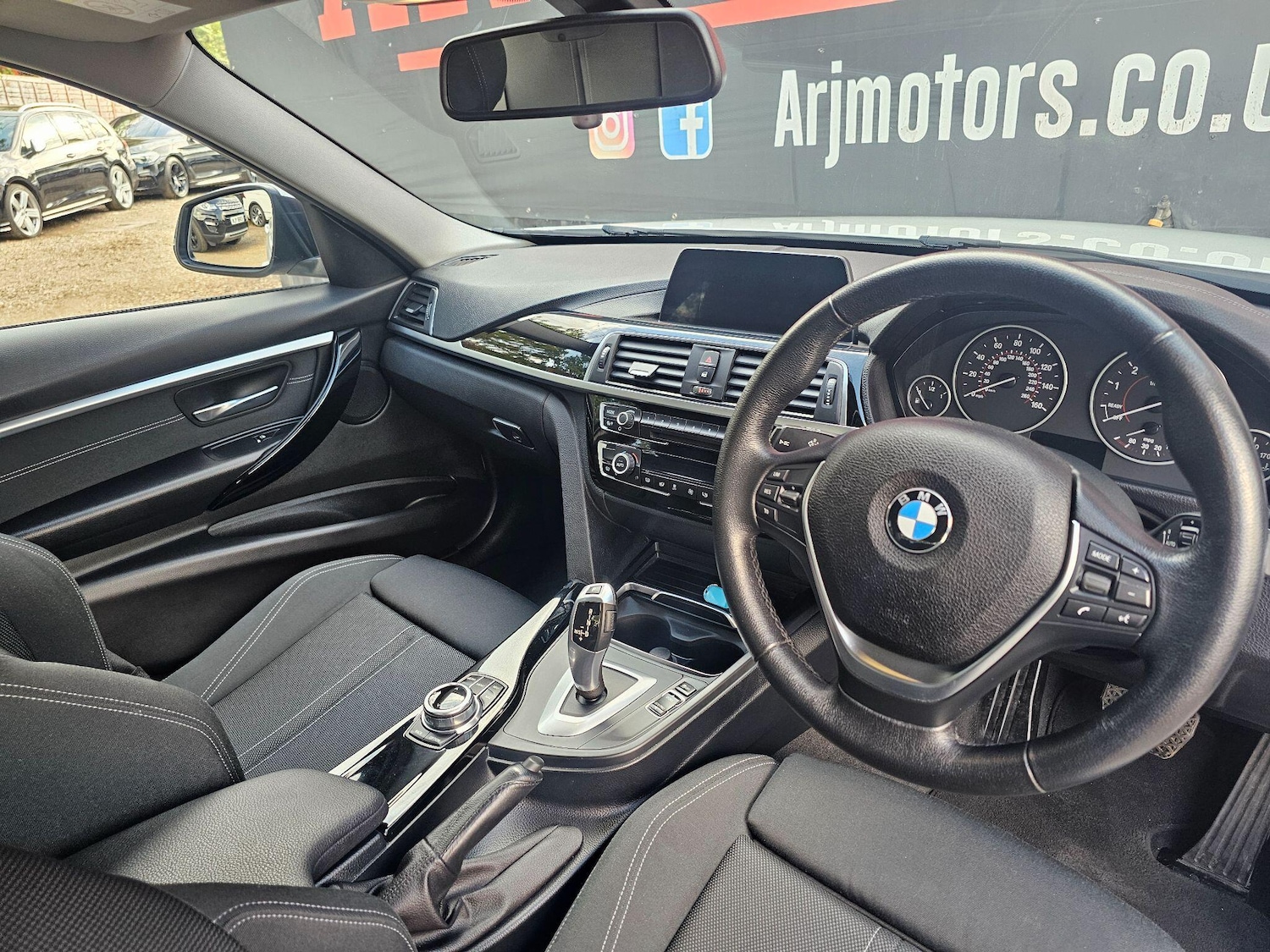 Used BMW 3 Series 2018 for sale - 76095044: Photo 12