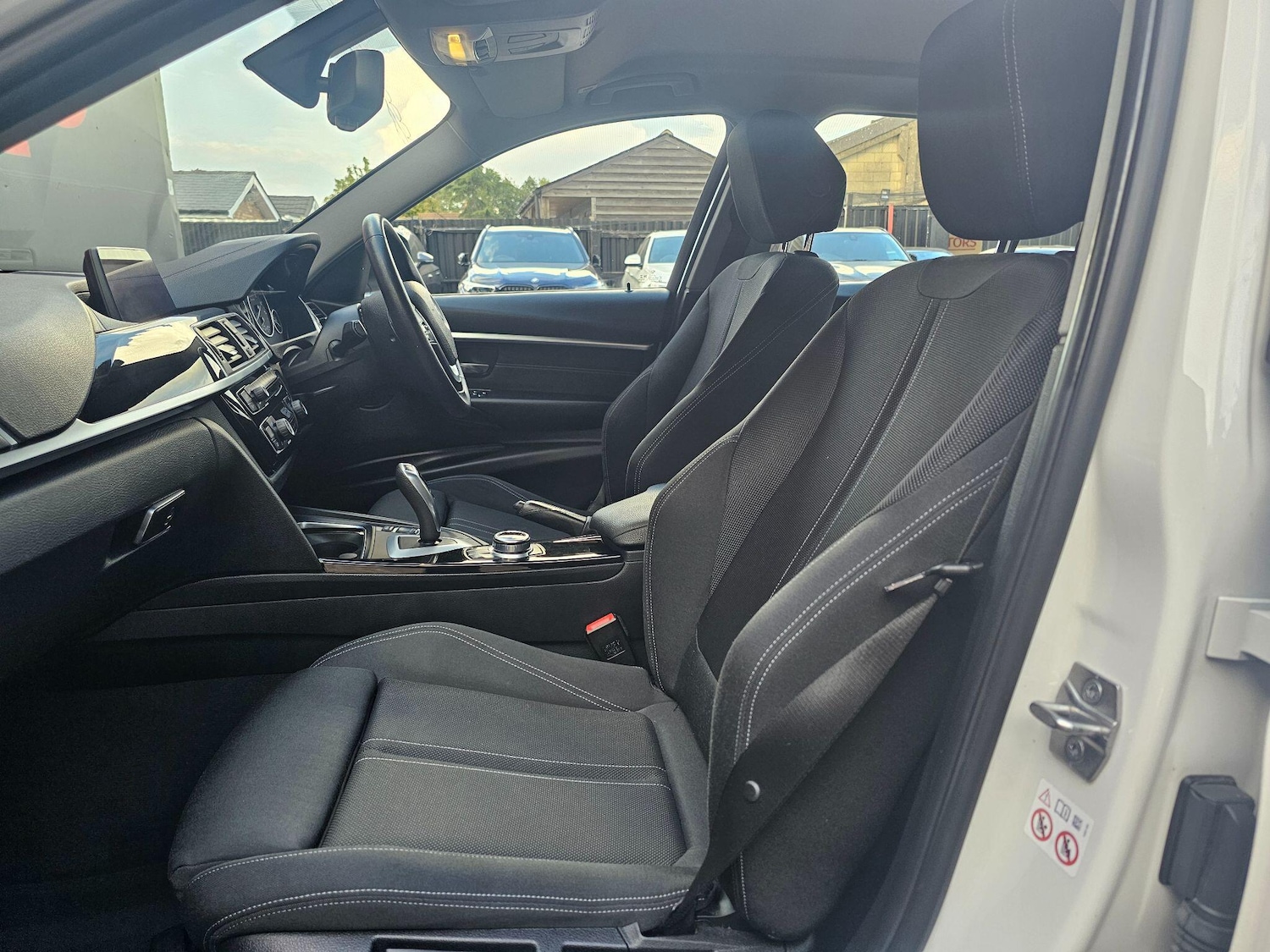 Used BMW 3 Series 2018 for sale - 76095044: Photo 14