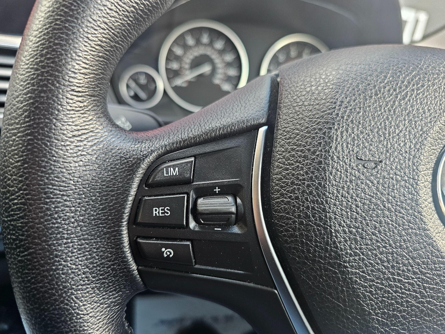 Used BMW 3 Series 2018 for sale - 76095044: Photo 21