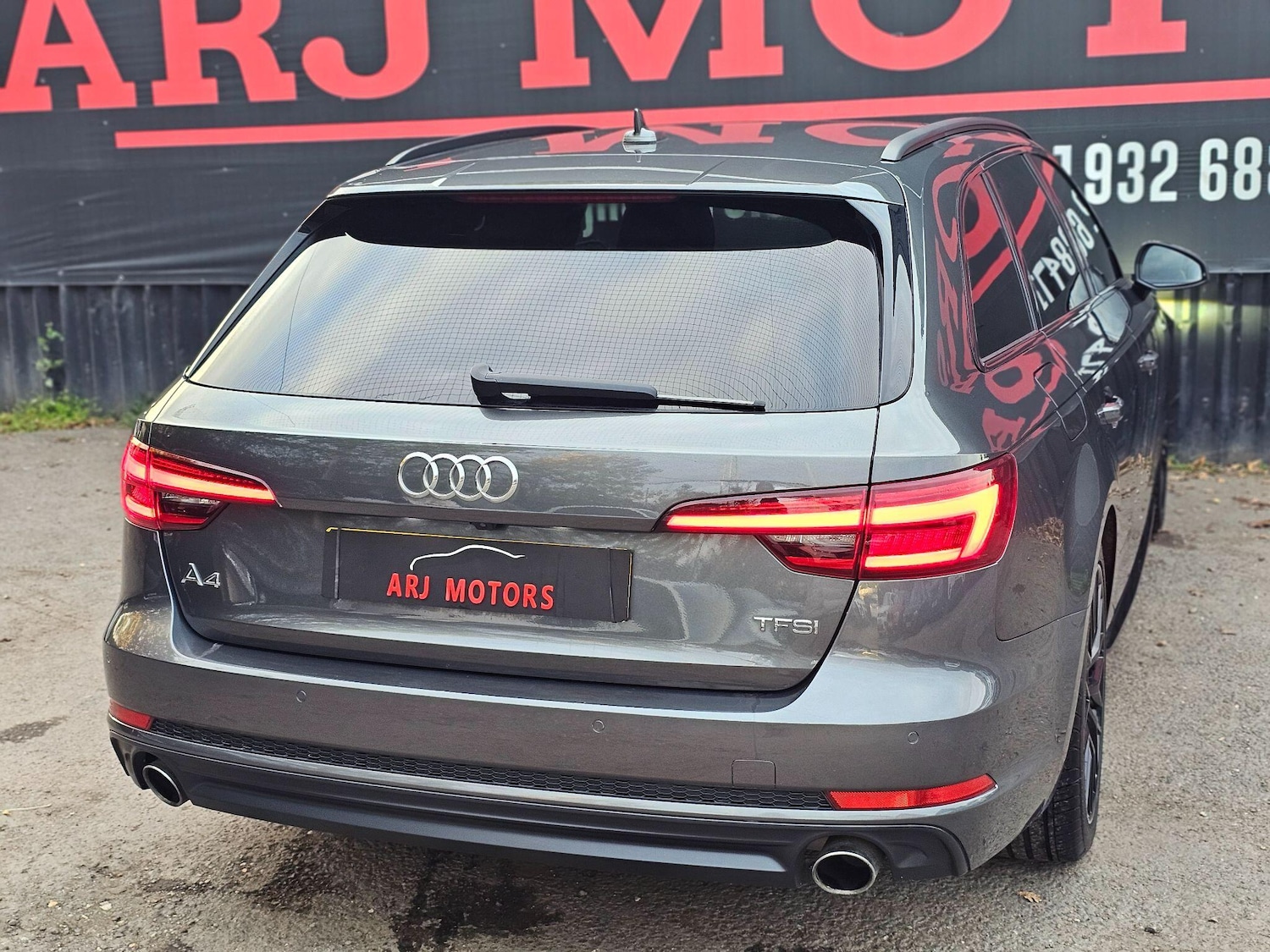 Used Audi A4 Avant 2018 for sale - 76399001: Photo 18