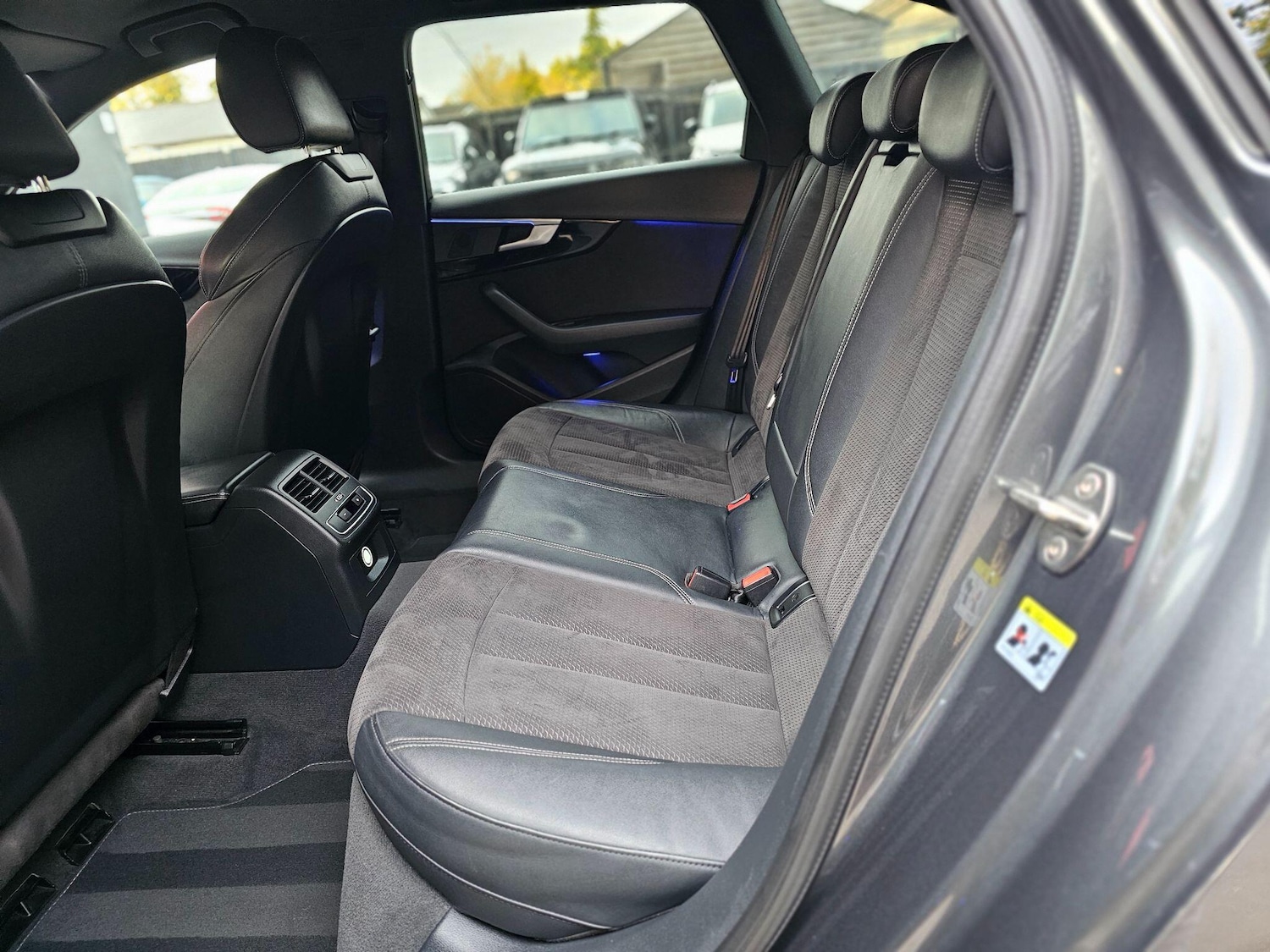 Used Audi A4 Avant 2018 for sale - 76399001: Photo 29