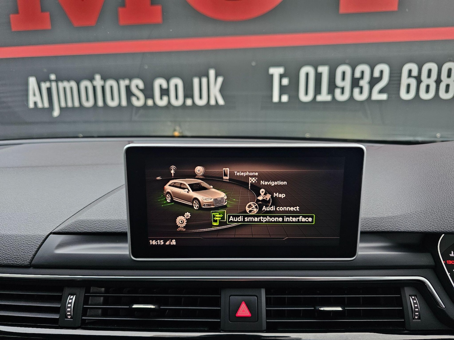 Used Audi A4 Avant 2018 for sale - 76399001: Photo 32