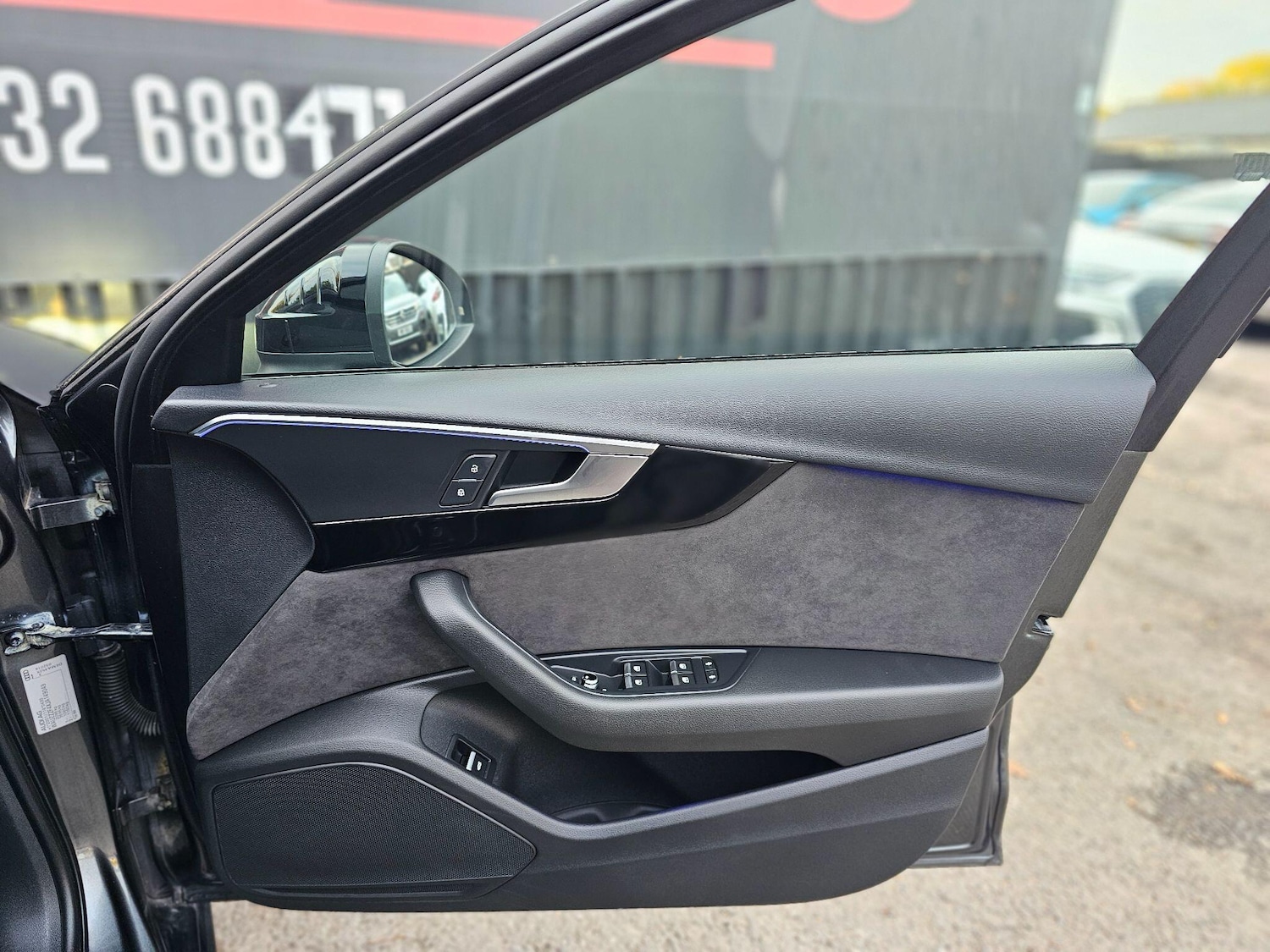 Used Audi A4 Avant 2018 for sale - 76399001: Photo 55