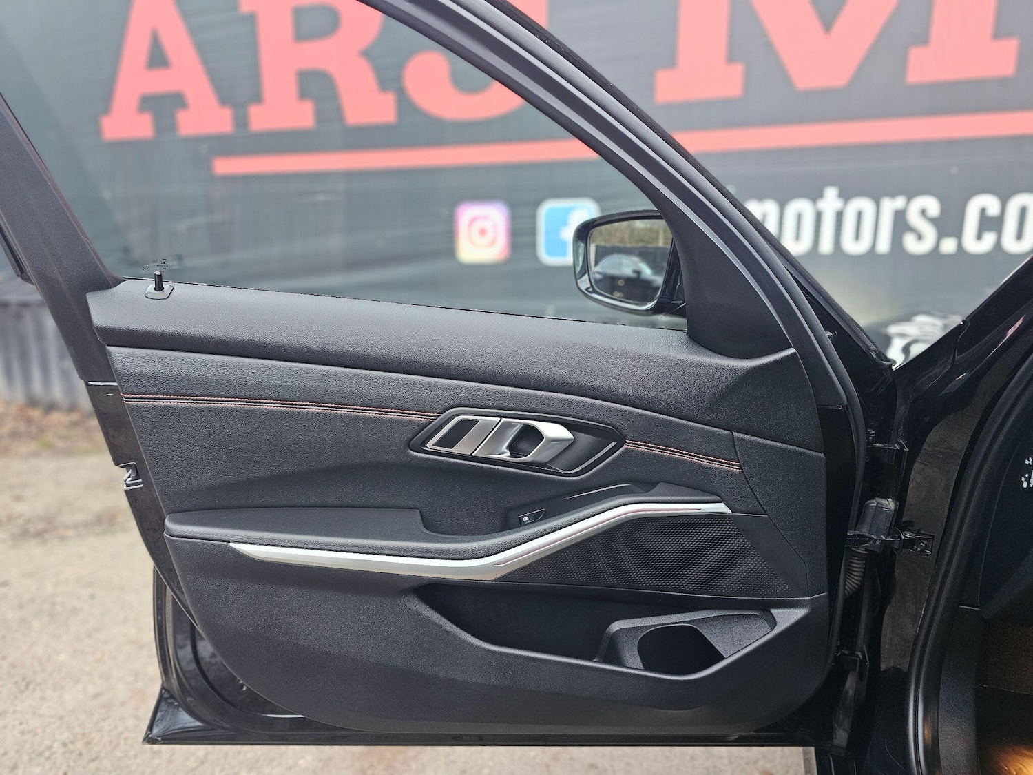 Used BMW 3 Series 2020 for sale - 77050067: Photo 46