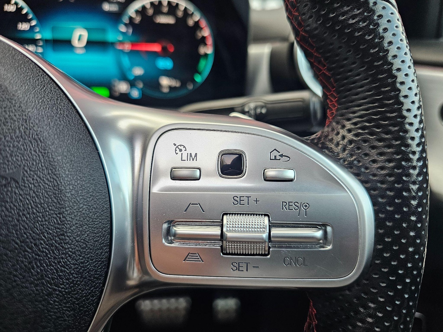 Used Mercedes-Benz A-Class 2021 for sale - 76398679: Photo 16