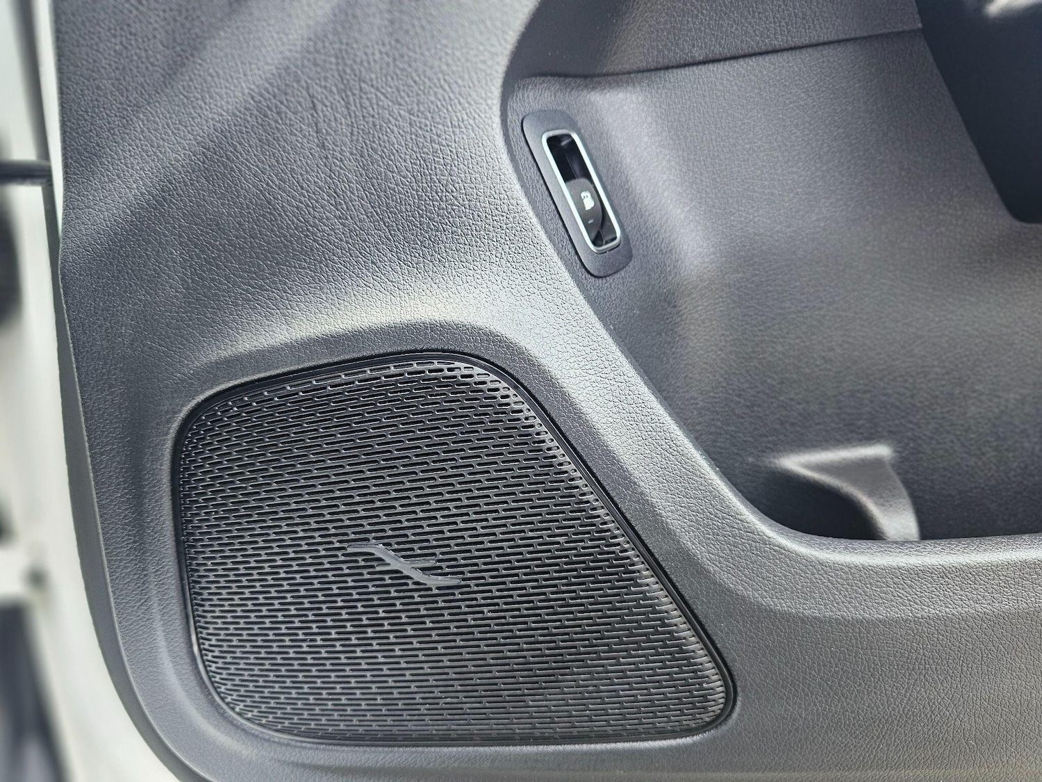 Used Mercedes-Benz A-Class 2021 for sale - 76398679: Photo 2