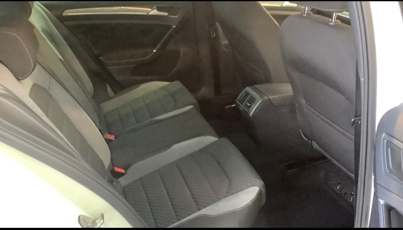 Used Volkswagen Golf 2018 for sale - 76458146: Photo 6