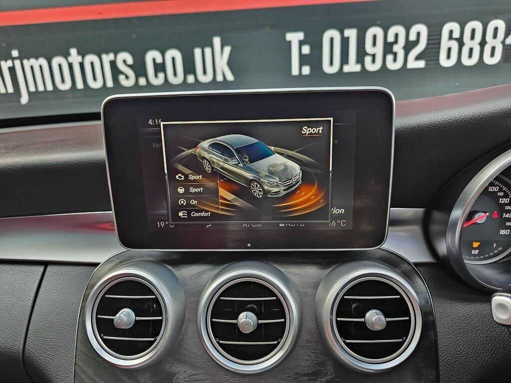 Used Mercedes-Benz C Class 2019 for sale - 76484649: Photo 10