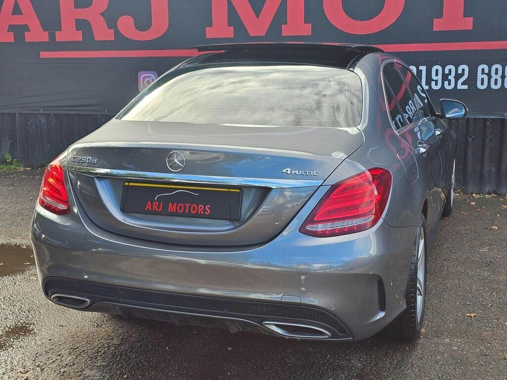 Used Mercedes-Benz C Class 2019 for sale - 76484649: Photo 17