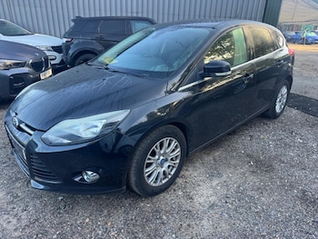 (12) - 1.6T EcoBoost Titanium Euro 5 (s/s) 5dr