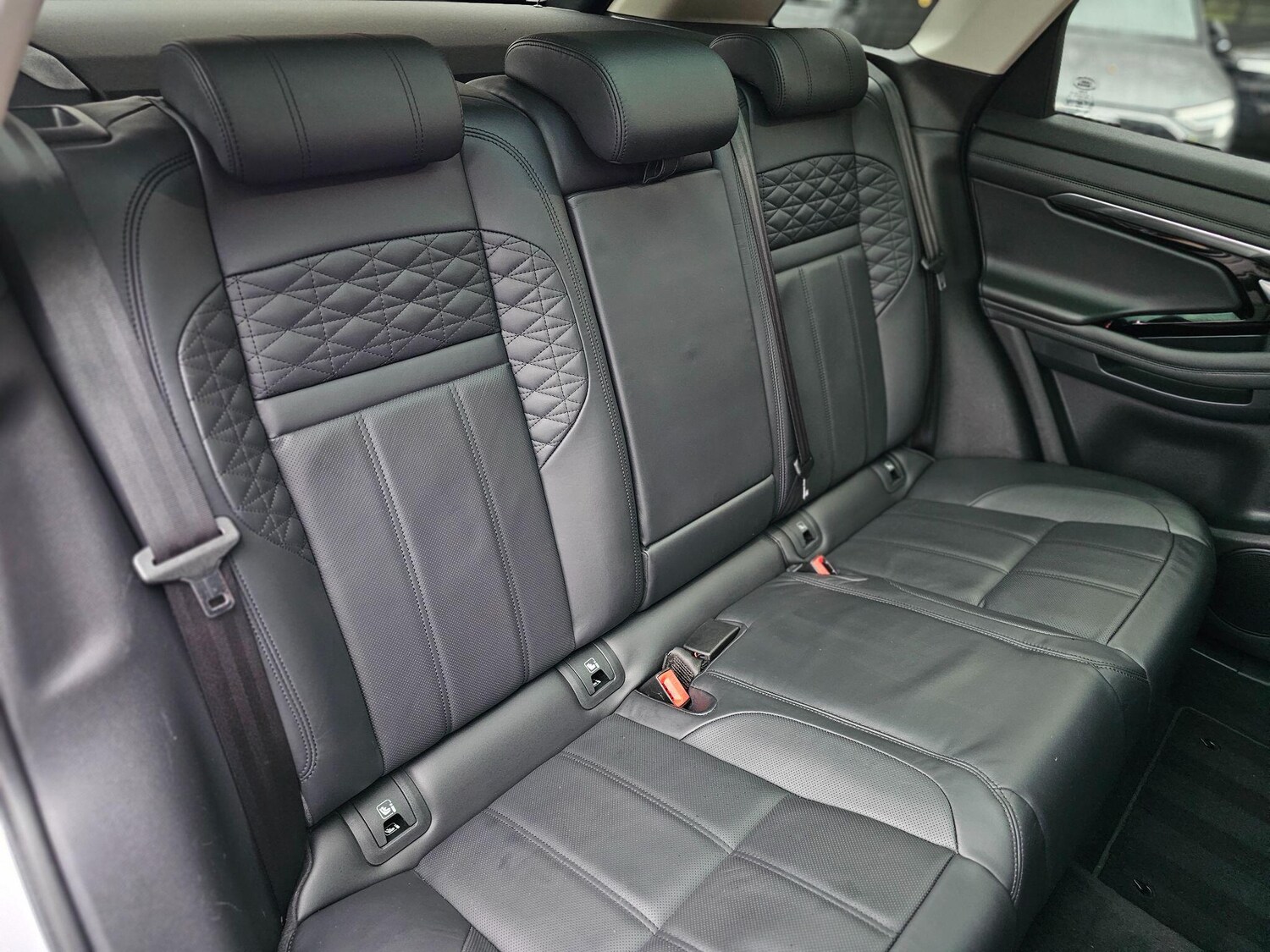 Used Land Rover Range Rover Evoque 2019 for sale - 76927030: Photo 21