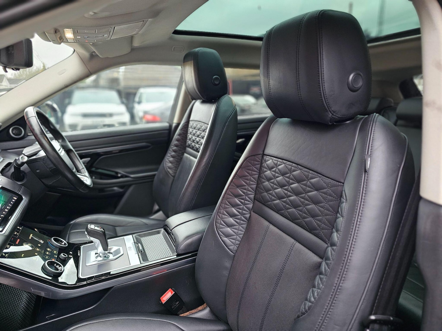 Used Land Rover Range Rover Evoque 2019 for sale - 76927030: Photo 23