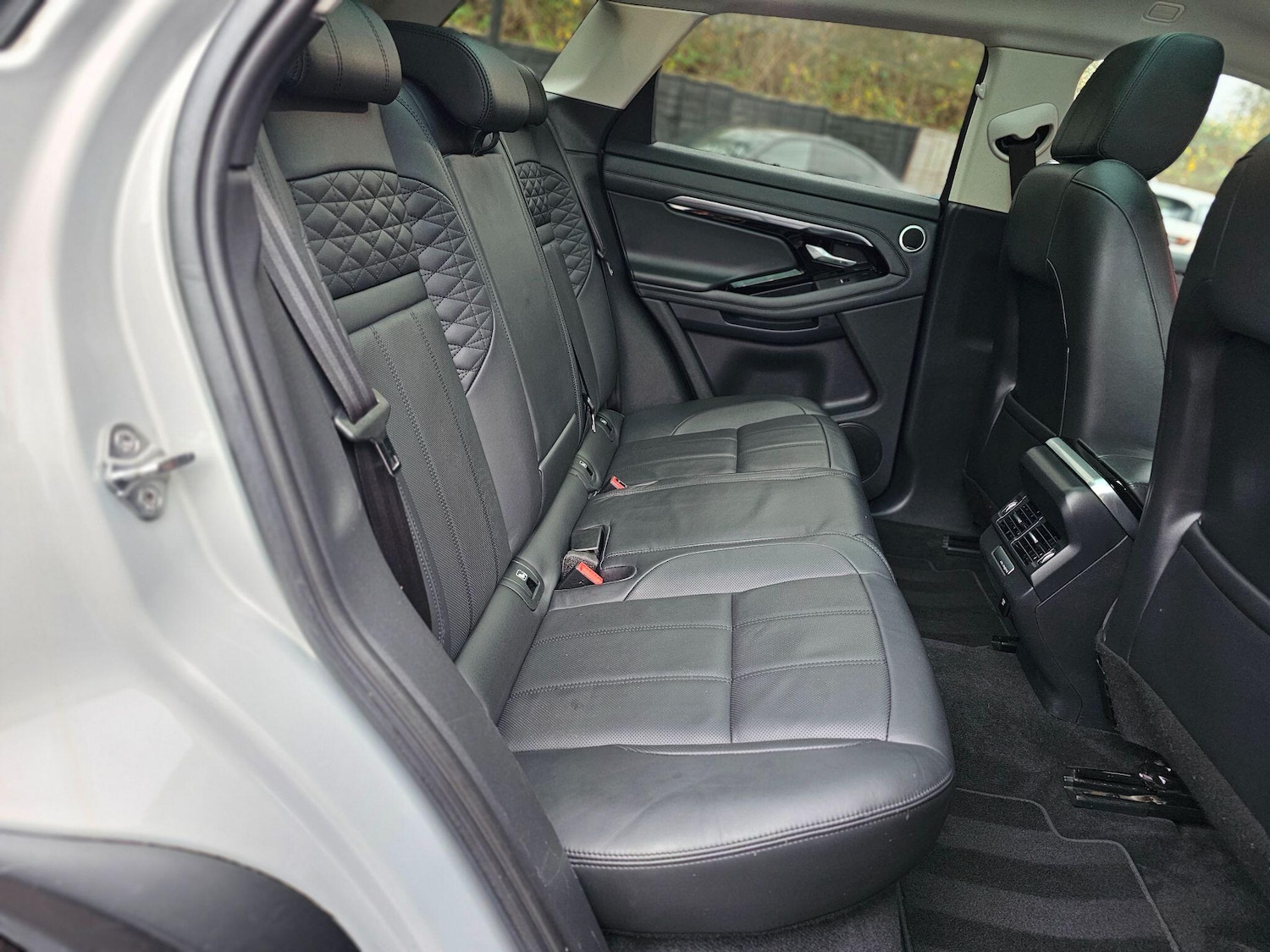 Used Land Rover Range Rover Evoque 2019 for sale - 76927030: Photo 32