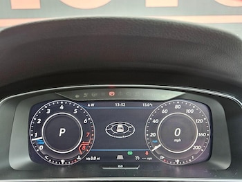 Used Volkswagen Golf 2018 for sale - 75494288: Photo