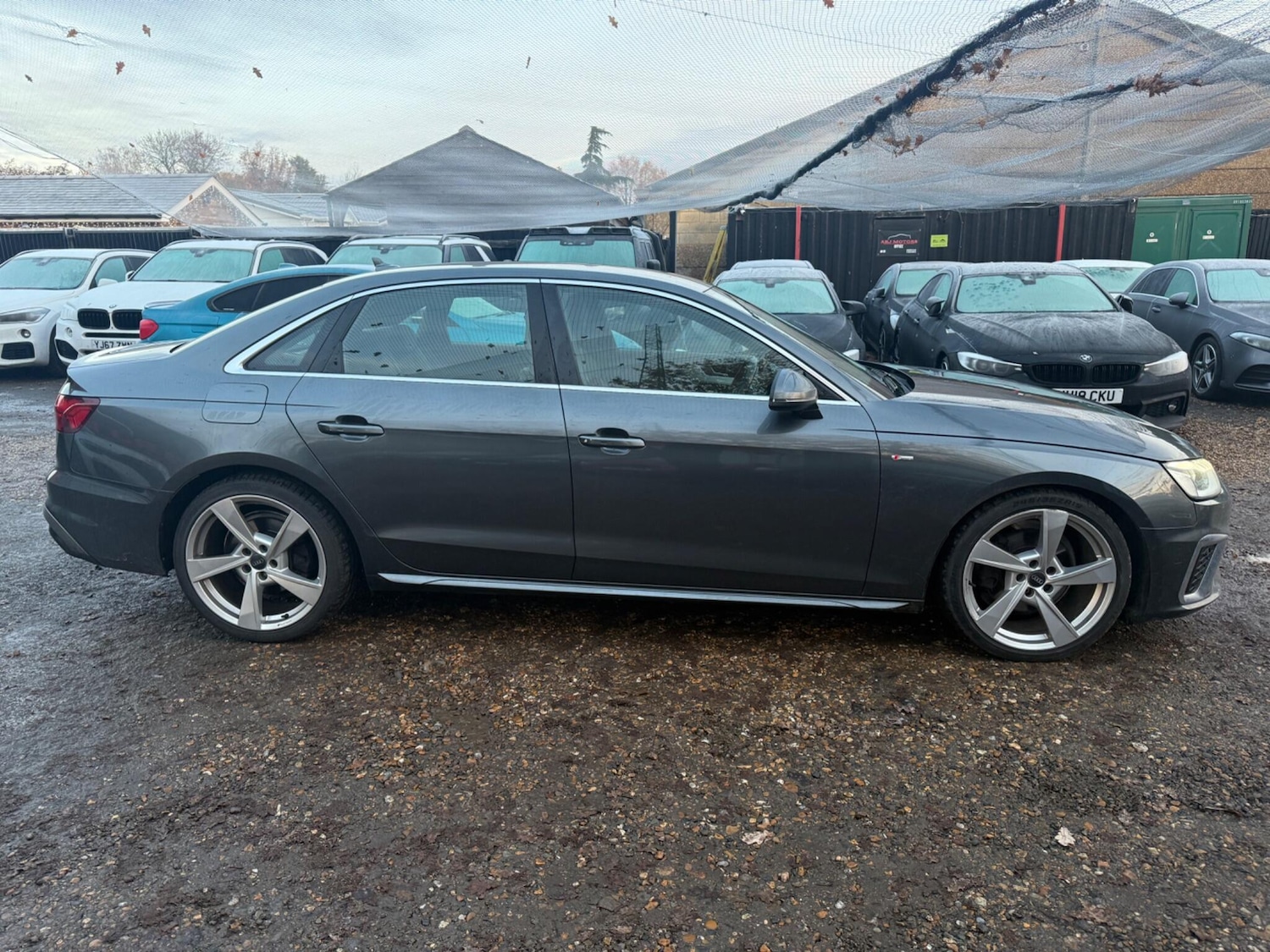 Used Audi A4 2019 for sale - 76832651: Photo 3