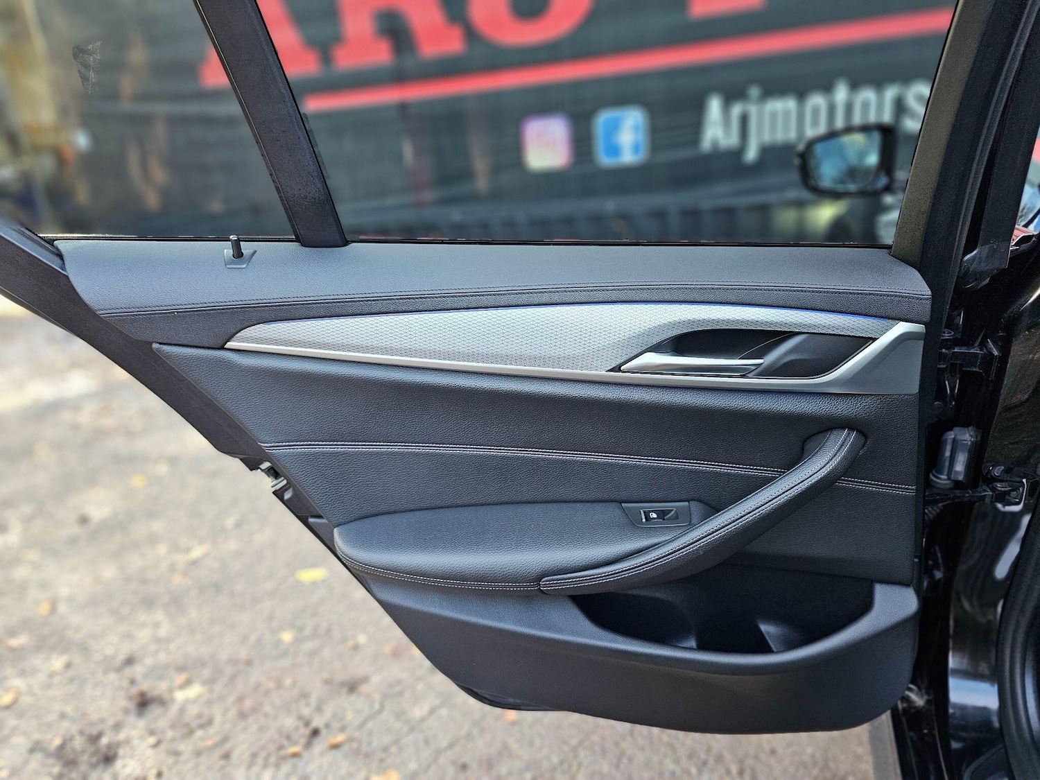 Used BMW 5 Series 2019 for sale - 76752757: Photo 39