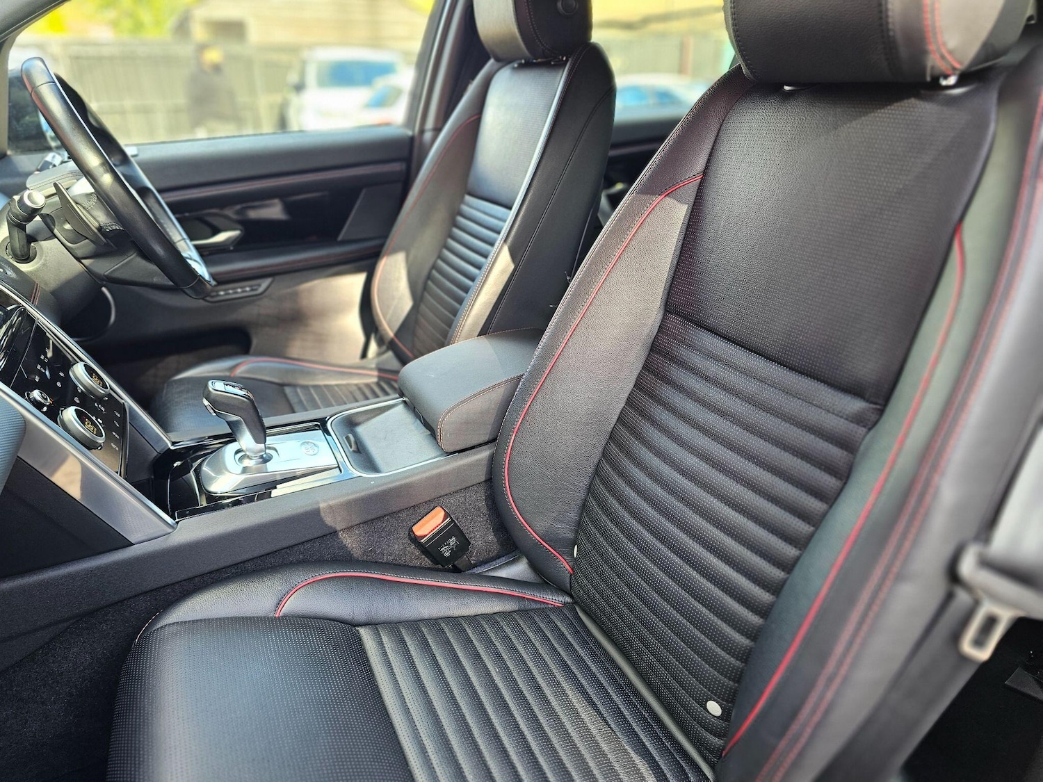 Used Land Rover Discovery Sport 2020 for sale - 76349545: Photo 13