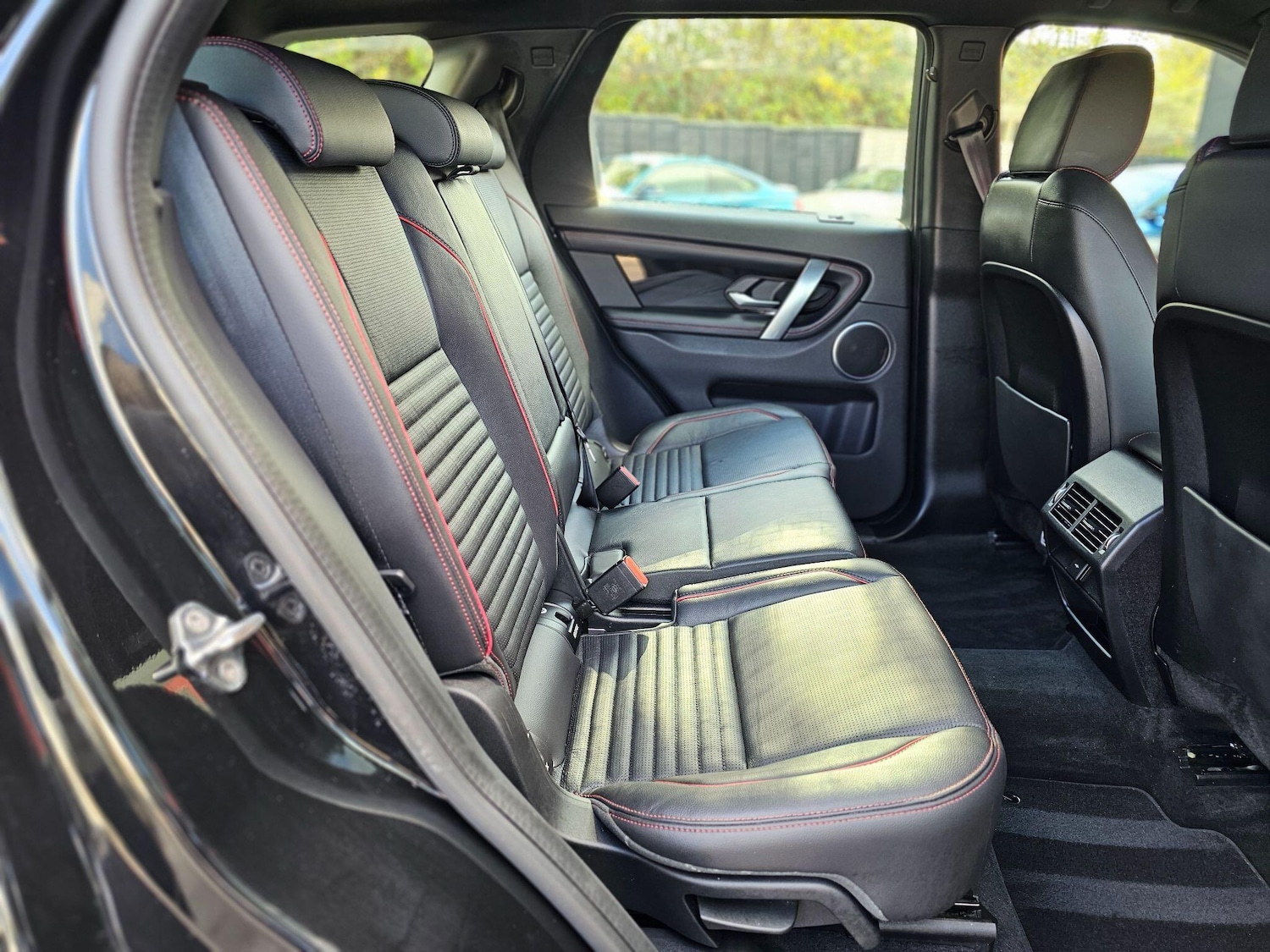 Used Land Rover Discovery Sport 2020 for sale - 76349545: Photo 28