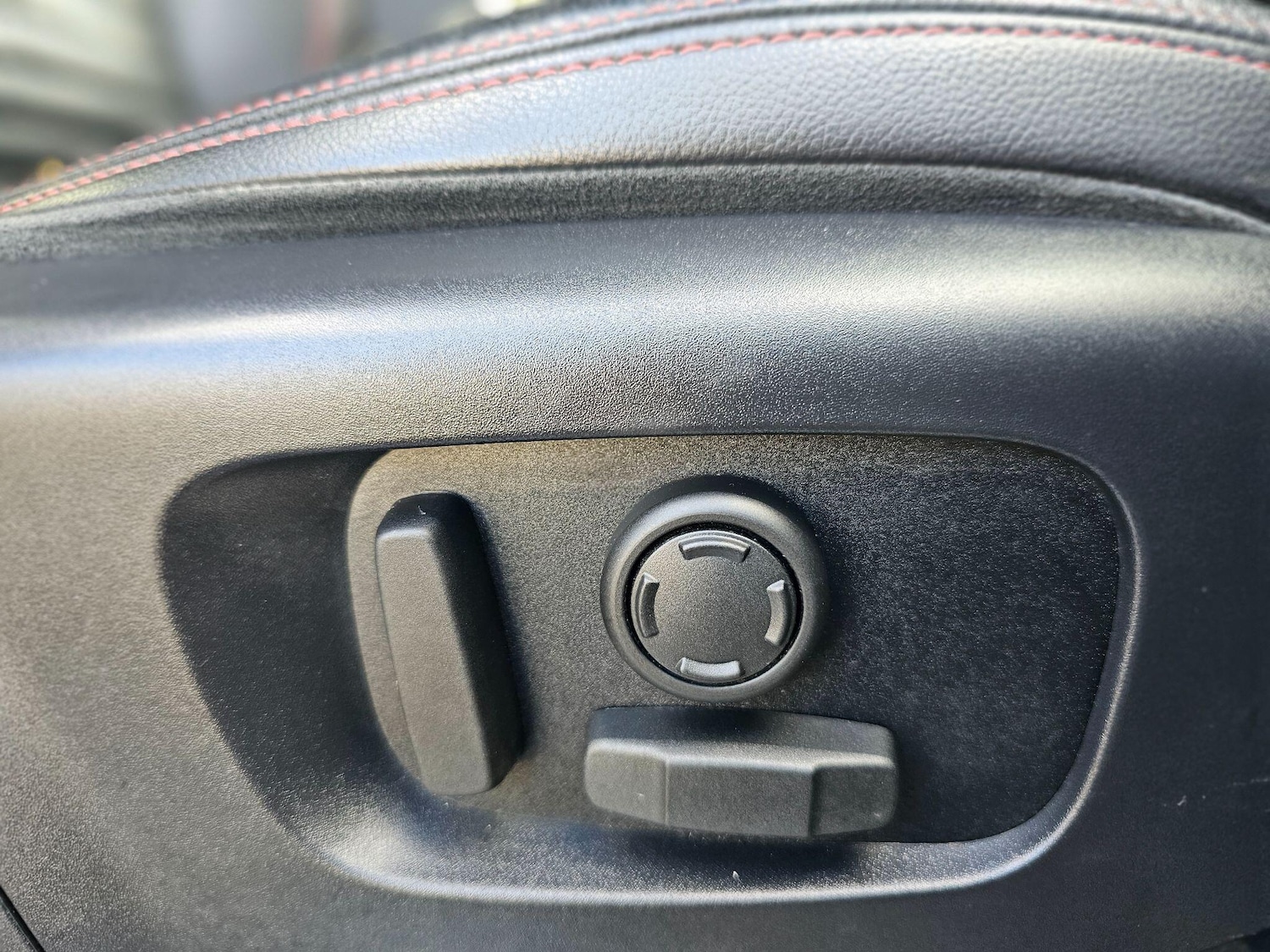Used Land Rover Discovery Sport 2020 for sale - 76349545: Photo 29