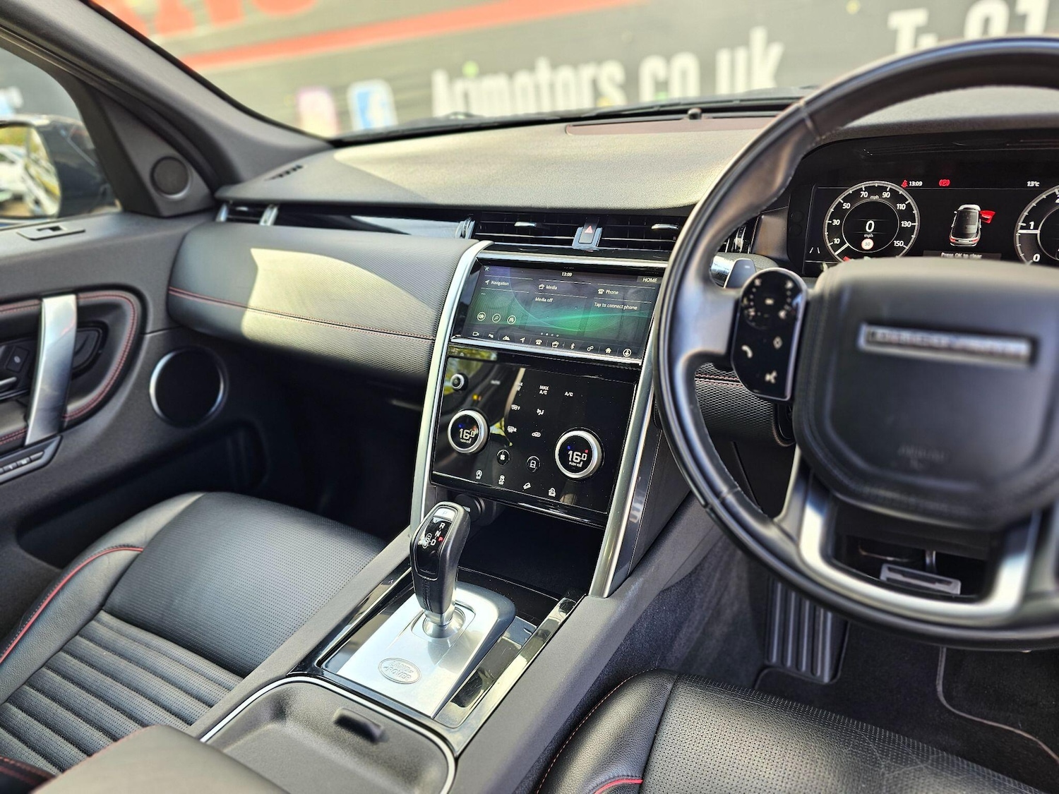 Used Land Rover Discovery Sport 2020 for sale - 76349545: Photo 31