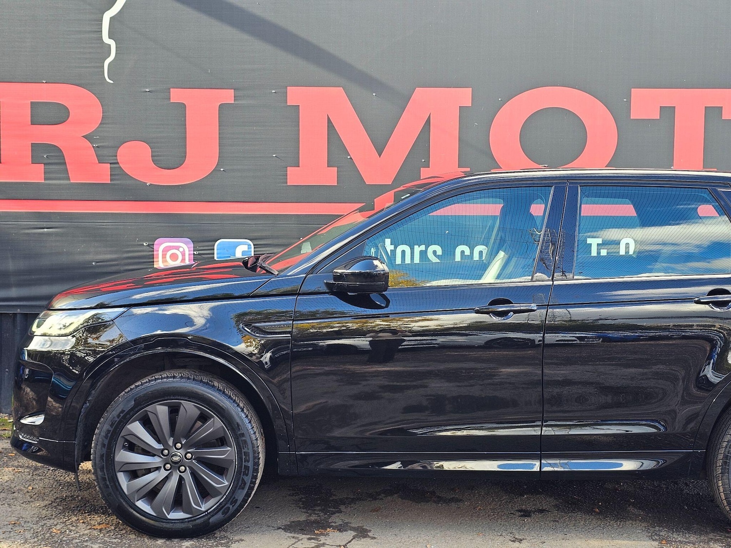 Used Land Rover Discovery Sport 2020 for sale - 76349545: Photo 45