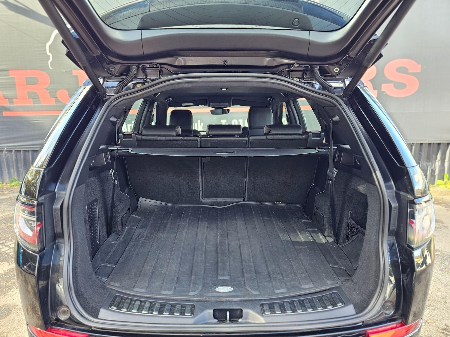 Used Land Rover Discovery Sport 2020 for sale - 76349545: Photo 53