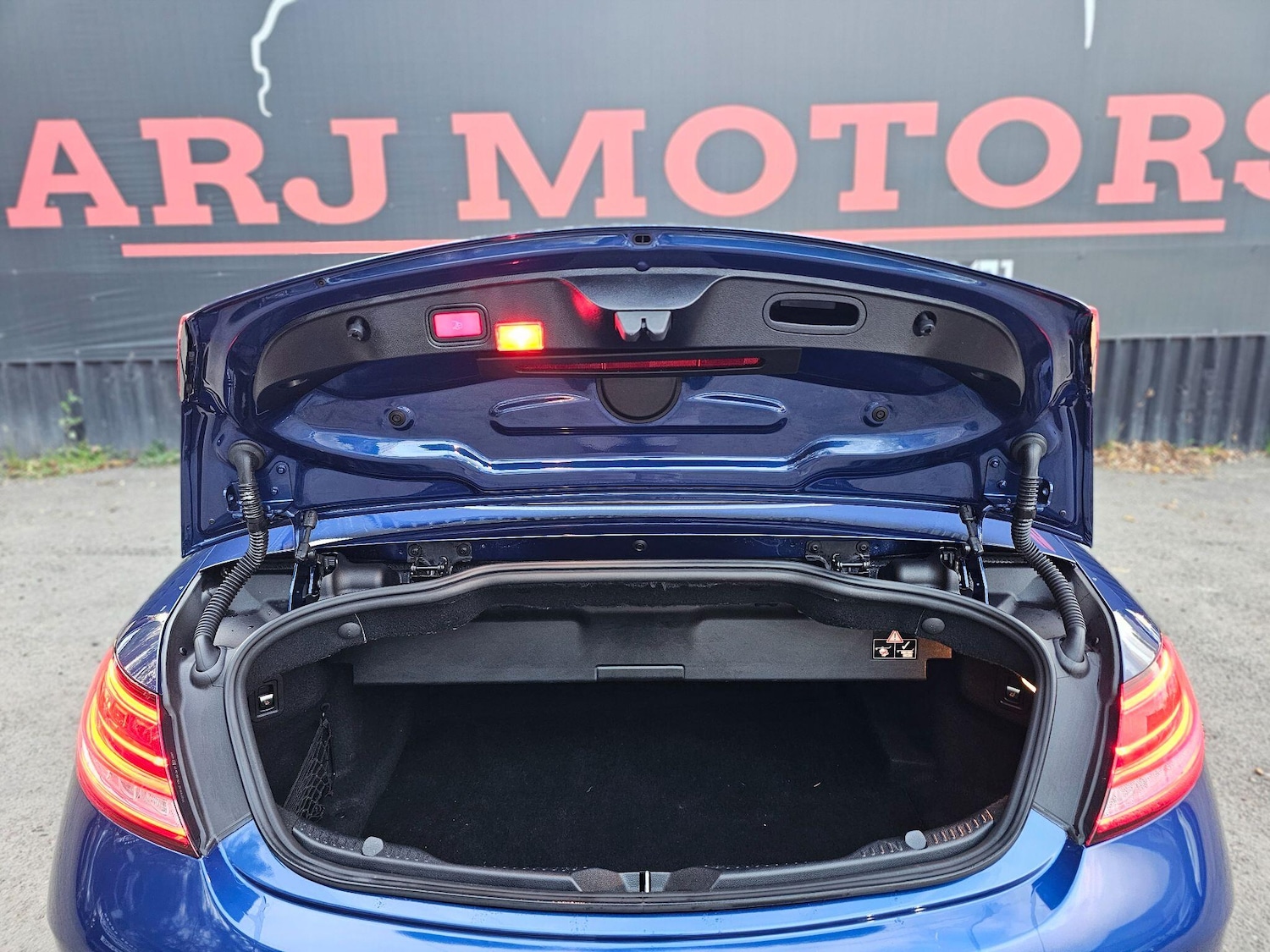 Used Mercedes-Benz C Class 2019 for sale - 76521788: Photo 60