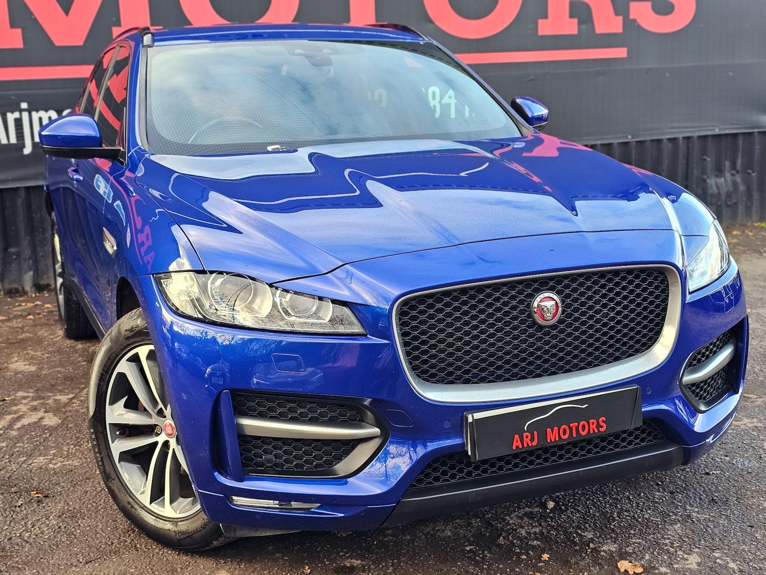 Used Jaguar F-Pace 2018 for sale - 76899172: Photo 28