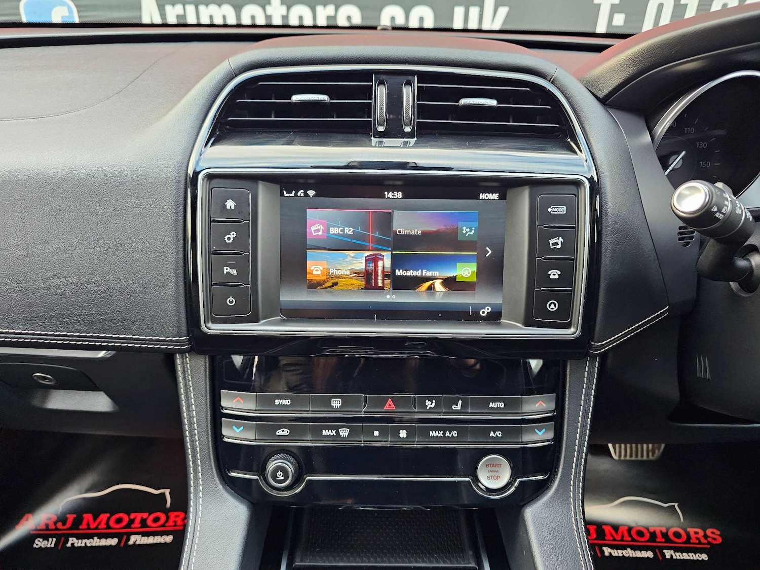 Used Jaguar F-Pace 2018 for sale - 76899172: Photo 38