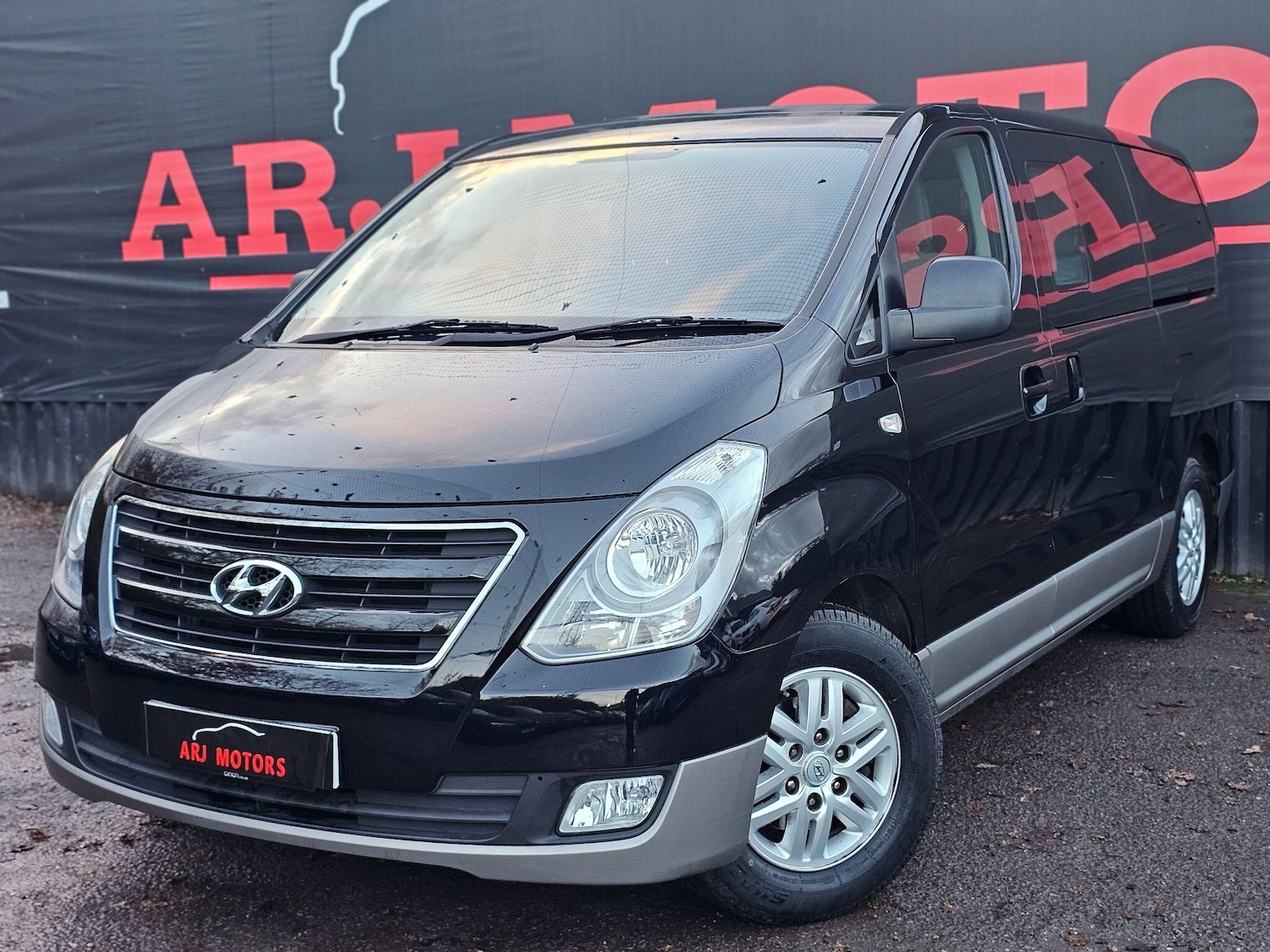 Used Hyundai i800 2018 for sale - 76801458: Photo 23