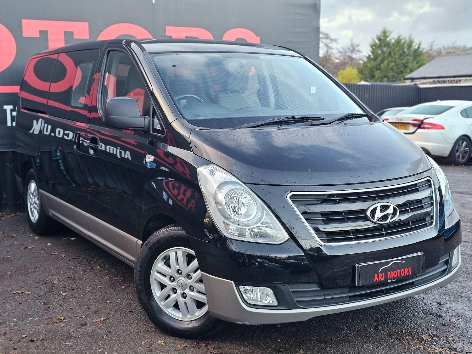 Used Hyundai i800 2018 for sale - 76801458: Photo 26