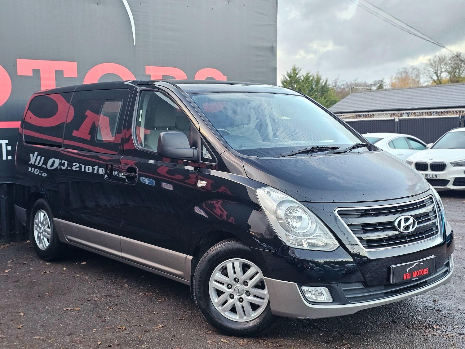 Used Hyundai i800 2018 for sale - 76801458: Photo 35