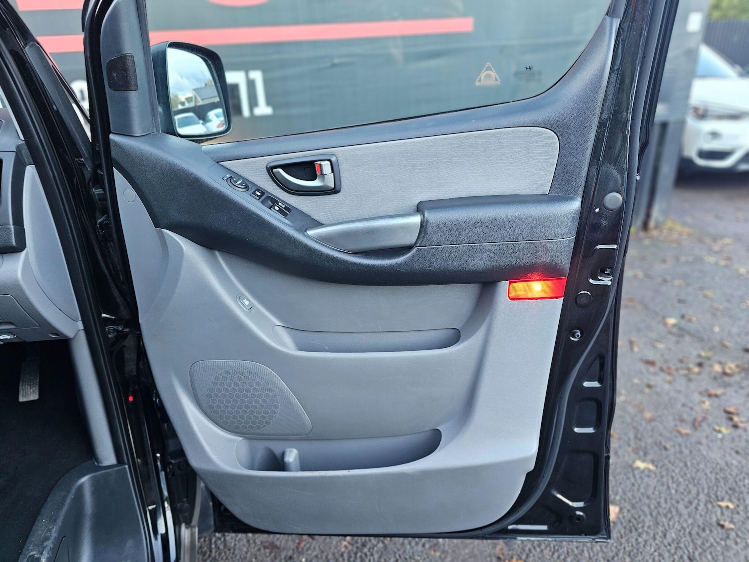 Used Hyundai i800 2018 for sale - 76801458: Photo 40