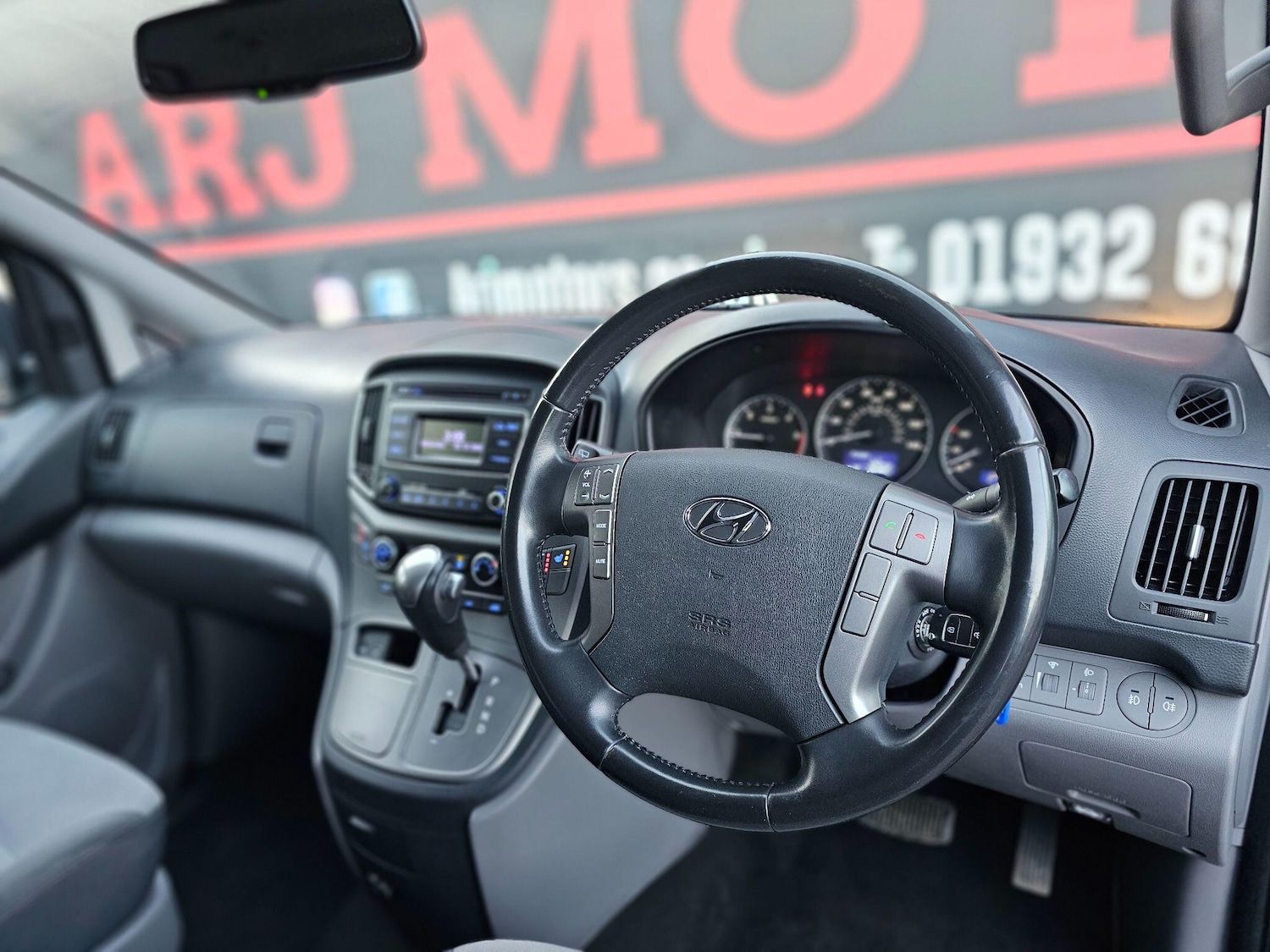 Used Hyundai i800 2018 for sale - 76801458: Photo 9