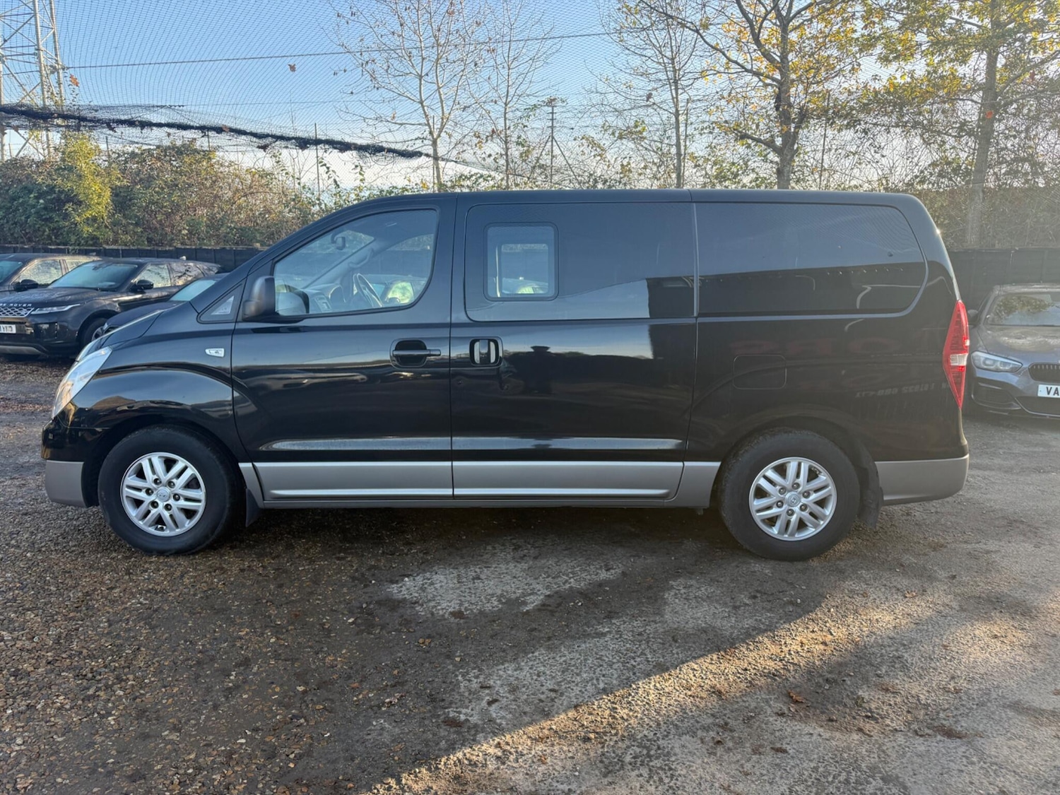 Used Hyundai i800 2018 for sale - 76715233: Photo 3