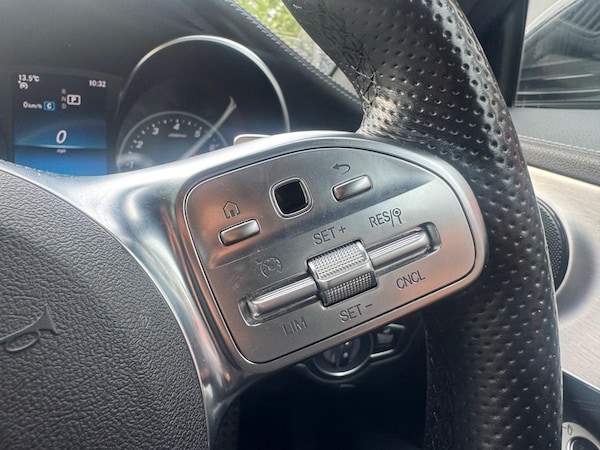 Used Mercedes-Benz C-Class 2019 for sale - 76151375: Photo 12
